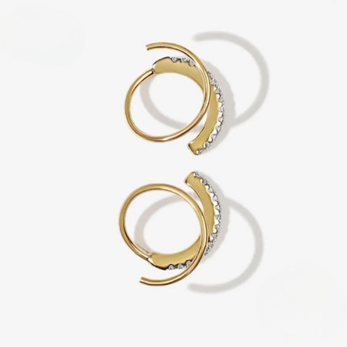 Euryphaessa | 14k Gold Aretes Stud Earrings