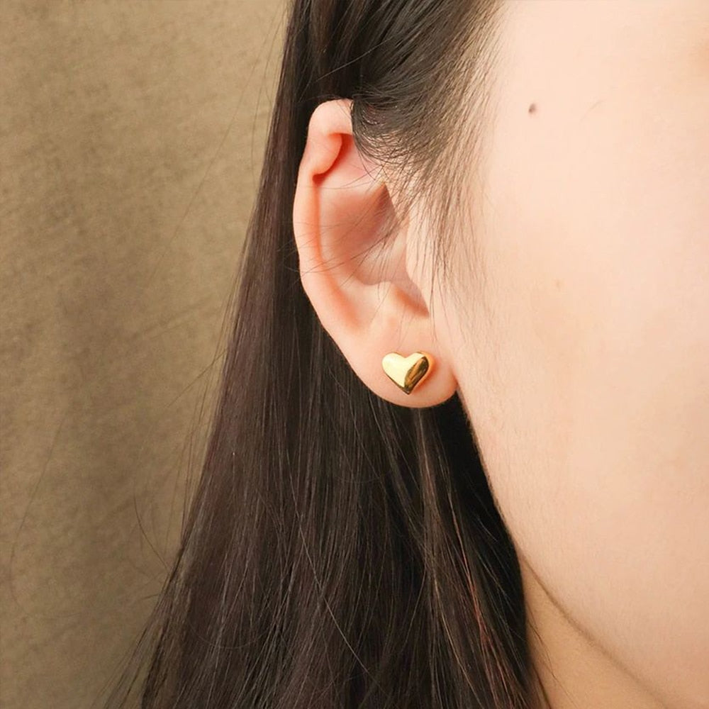 Aurora | 14k Gold Heart Stud Earrings