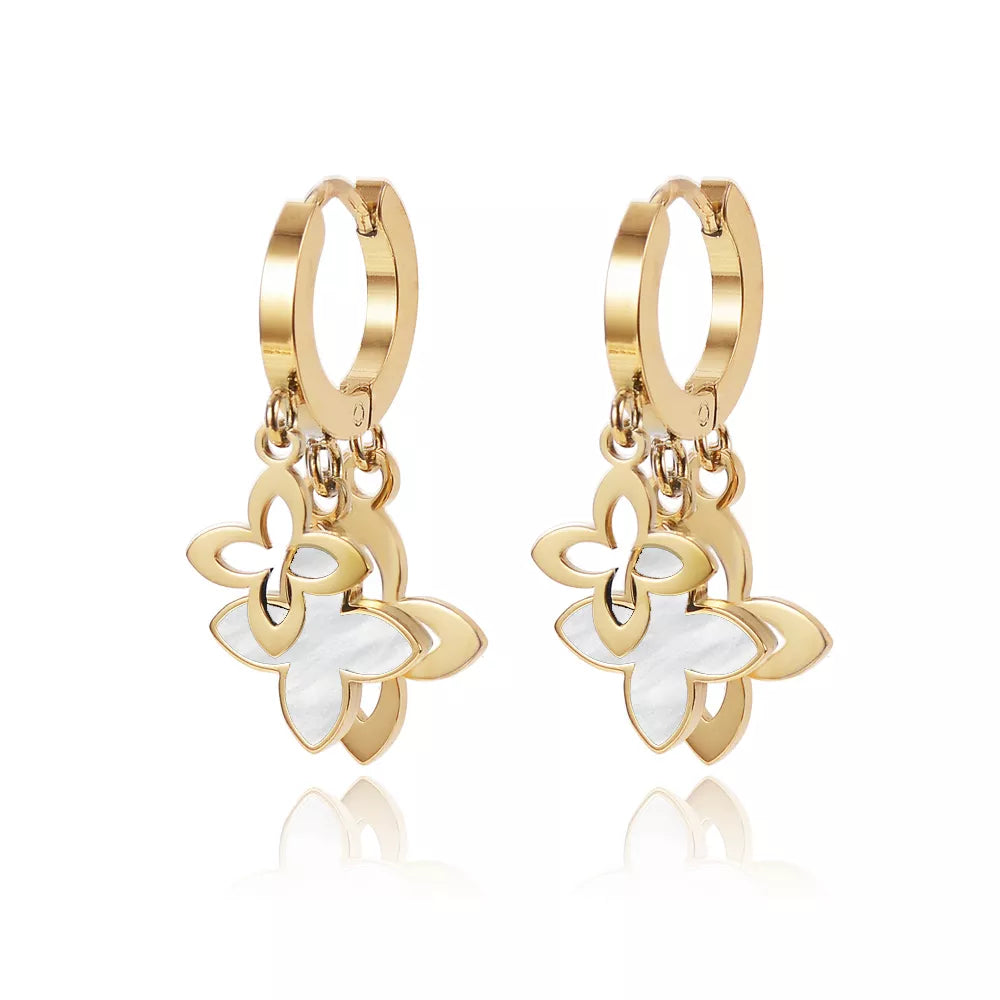 Four-Leaf Clover | 14k Gold Pearl Huggies