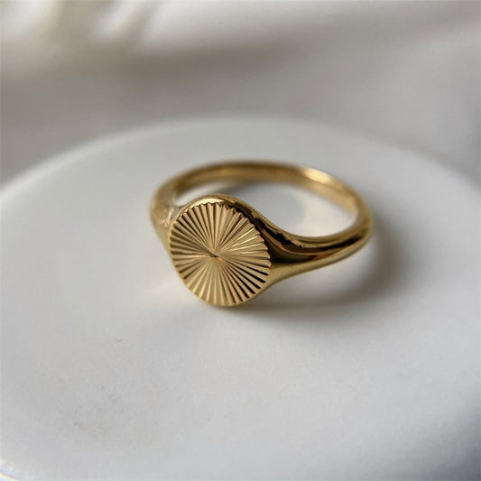 Cardinal Axis | 14k Gold Sun Signet Ring